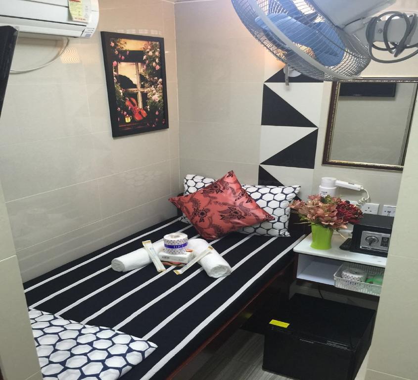 Skystar Hostel Hong Kong Exterior photo