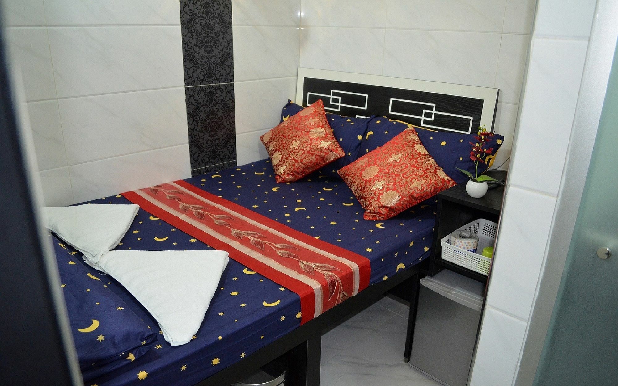 Skystar Hostel Hong Kong Exterior photo
